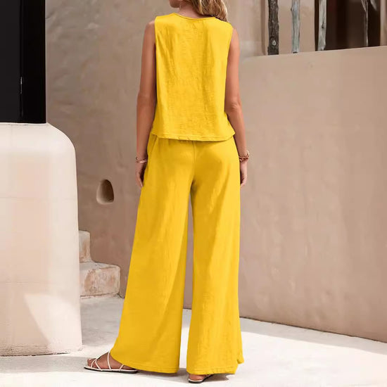 fashion women clothing, loose pullover suit, casual women suit, all-matching outfit, crew neck pullover, trendy women’s fashion, stylish casual wear, oversized pullover for women, comfortable women’s suit, relaxed fit outfit, women’s loungewear, chic pullover set, everyday fashion suit, modern women’s clothing, cozy two-piece outfit, fall fashion for women, streetwear pullover suit, soft fabric women’s suit, elegant casual wear