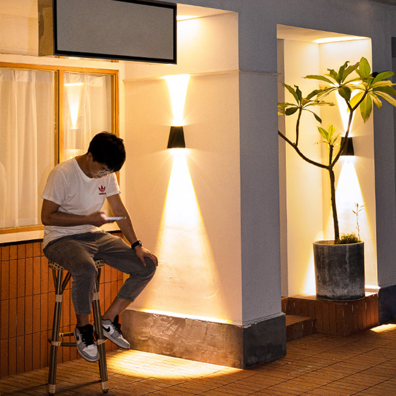 Solar Outdoor Corridor Waterproof Wall Lamp - FIFI LONDON
