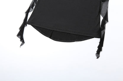 Women's solid-colour suspender dress styled for summer, full-length view