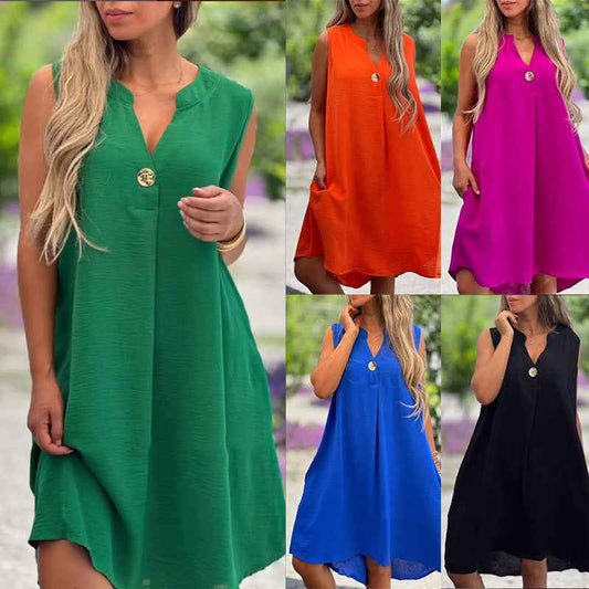 Solid color button detail dress 