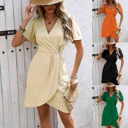 V-neck fitted summer dress