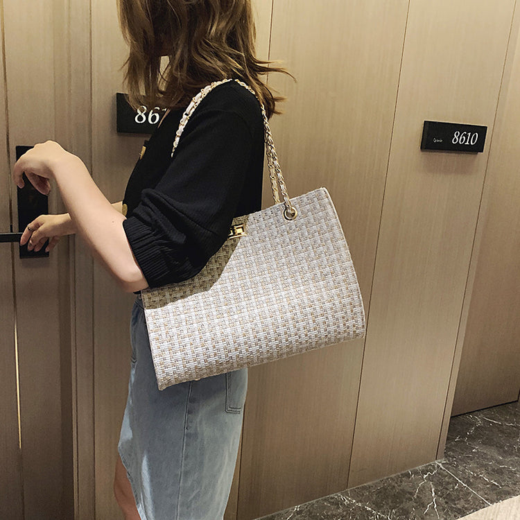 Crossbody bag, Shoulder bag, Chain bag, Chain crossbody bag, Women&
