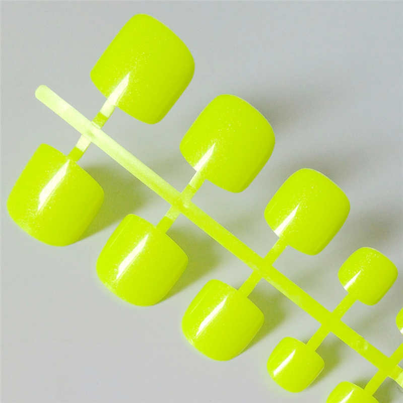 Bright green toe nails

Acrylic press-on toe nails

Fake toe nails square shape

Neon pedicure nails

Reusable toe nail set