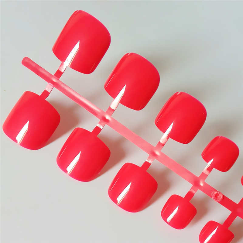 Bright green toe nails

Acrylic press-on toe nails

Fake toe nails square shape

Neon pedicure nails

Reusable toe nail set