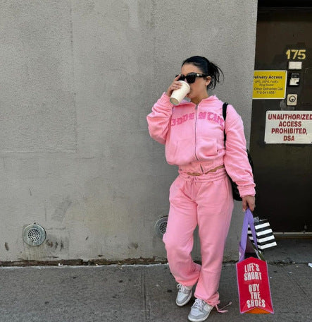  3D effect Color: black, green, wine red Style type: Art retro Popular elements: zipper Fabric name: Polyester Style: retro style Process: Printing Ins Letter Sports Suit, Zip-up Hooded Cropped Sweatshirt Top, Loose Drawstring Trousers, Fashion Women&