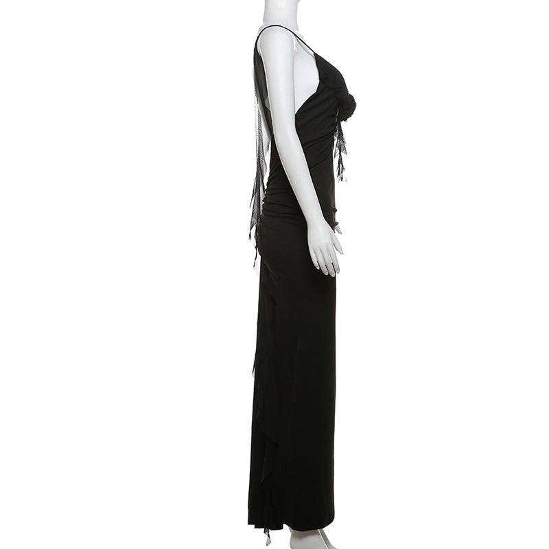 Women's solid-colour suspender dress styled for summer, full-length view