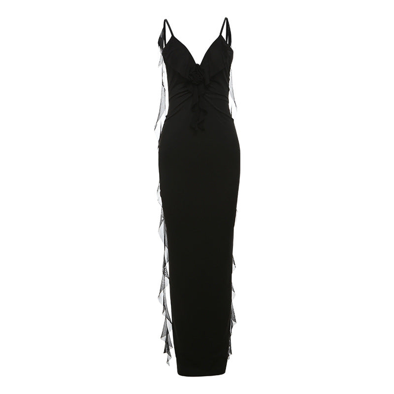 Women's solid-colour suspender dress styled for summer, full-length view