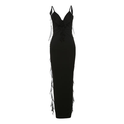 Women's solid-colour suspender dress styled for summer, full-length view